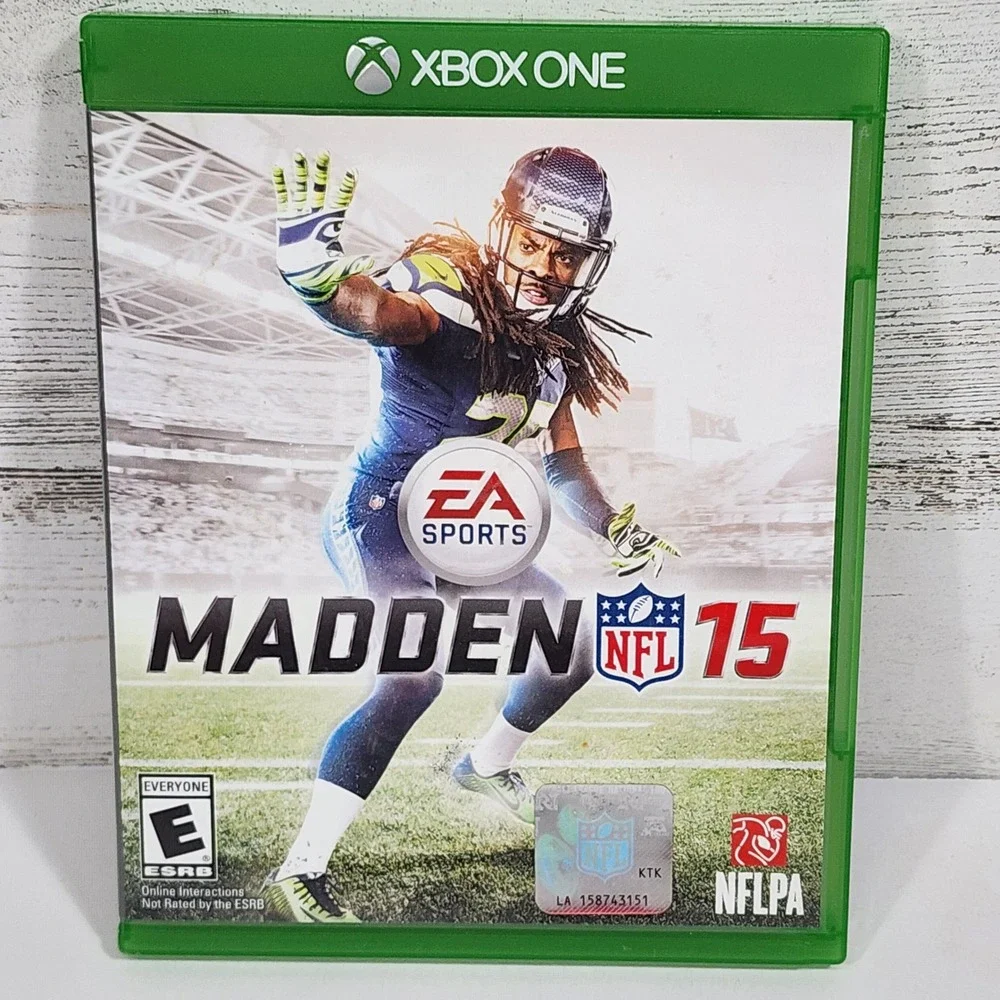 Madden NFL 15 Xbox One With Case Very Good